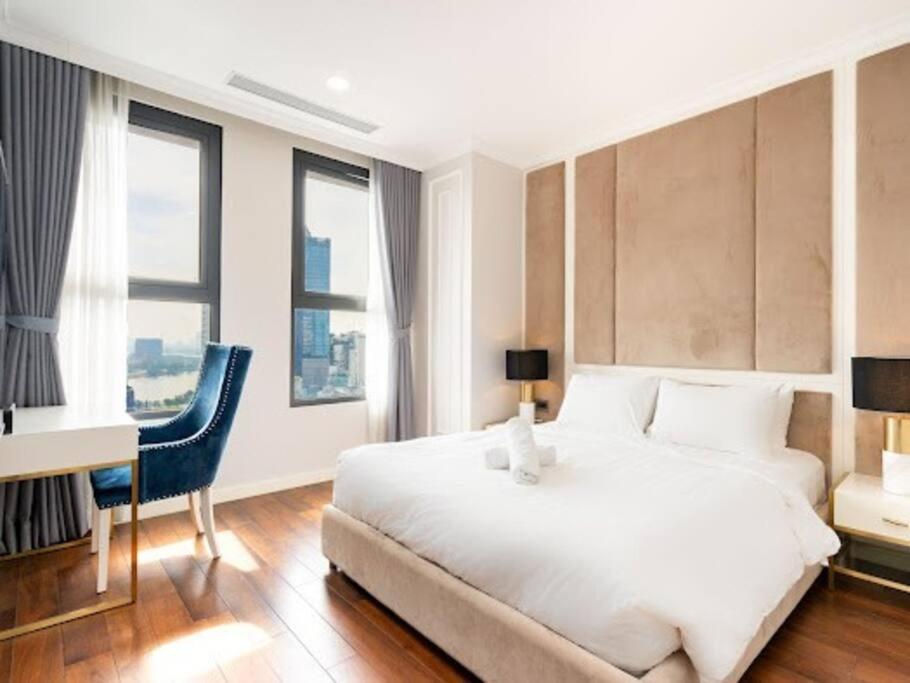 The Rixx Downtown Apartment@d1/pool/gym/operahouse Apartment *