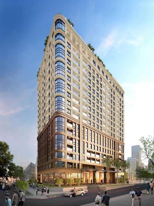The Rixx Downtown Apartment@d1/pool/gym/operahouse * TP. Hồ Chí Minh