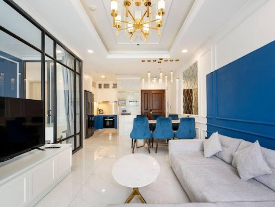 The Rixx Downtown Apartment@d1/pool/gym/operahouse * TP. Hồ Chí Minh